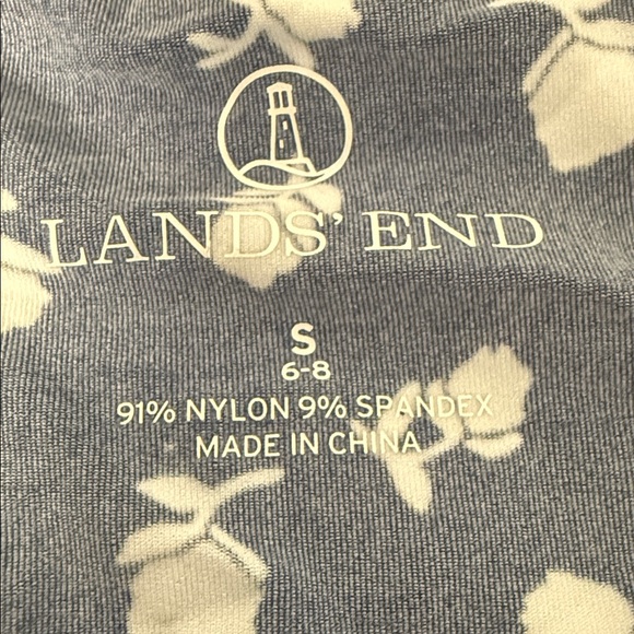 Lands’ End Navy Floral Stretch Long Sleeve Top Size S - Picture 4 of 4